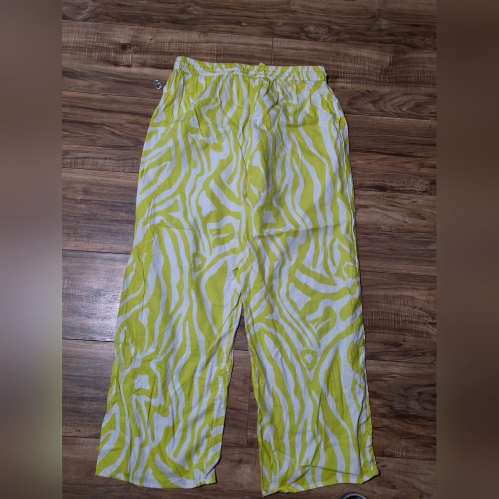 Anthropologie Lime and White Patterned Pants